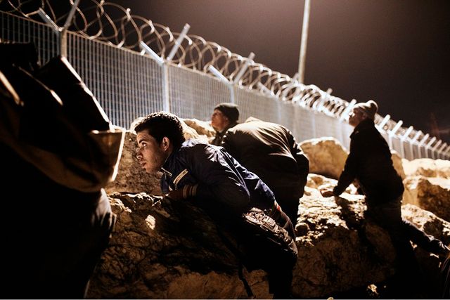 Mohamed from Morocco and his friends at Patras port [Photo: © Alessandro Penso]