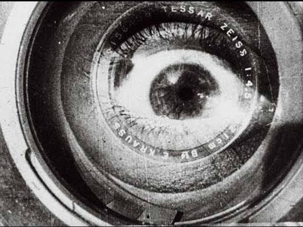 Dziga Vertov’s The Man with a Movie Camera : One of the films you must