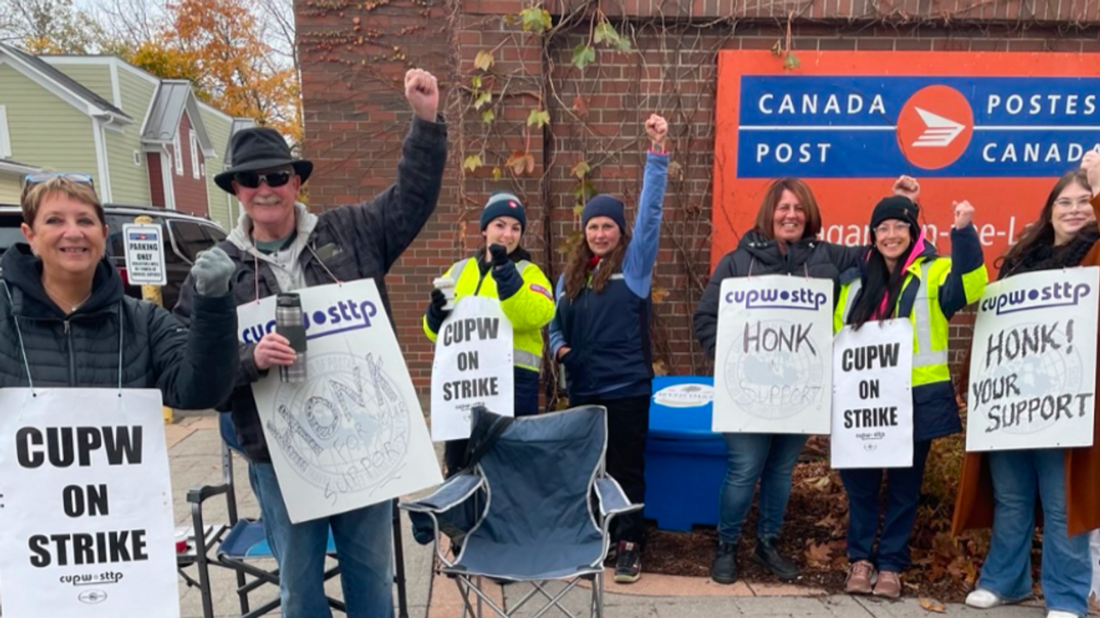 55,000 Canada Post workers walk off the job in nationwide strike