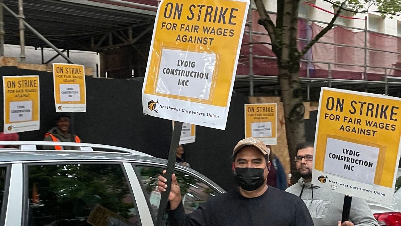 Washington State Carpenters Continue Strike As Union Prepares Fifth ...