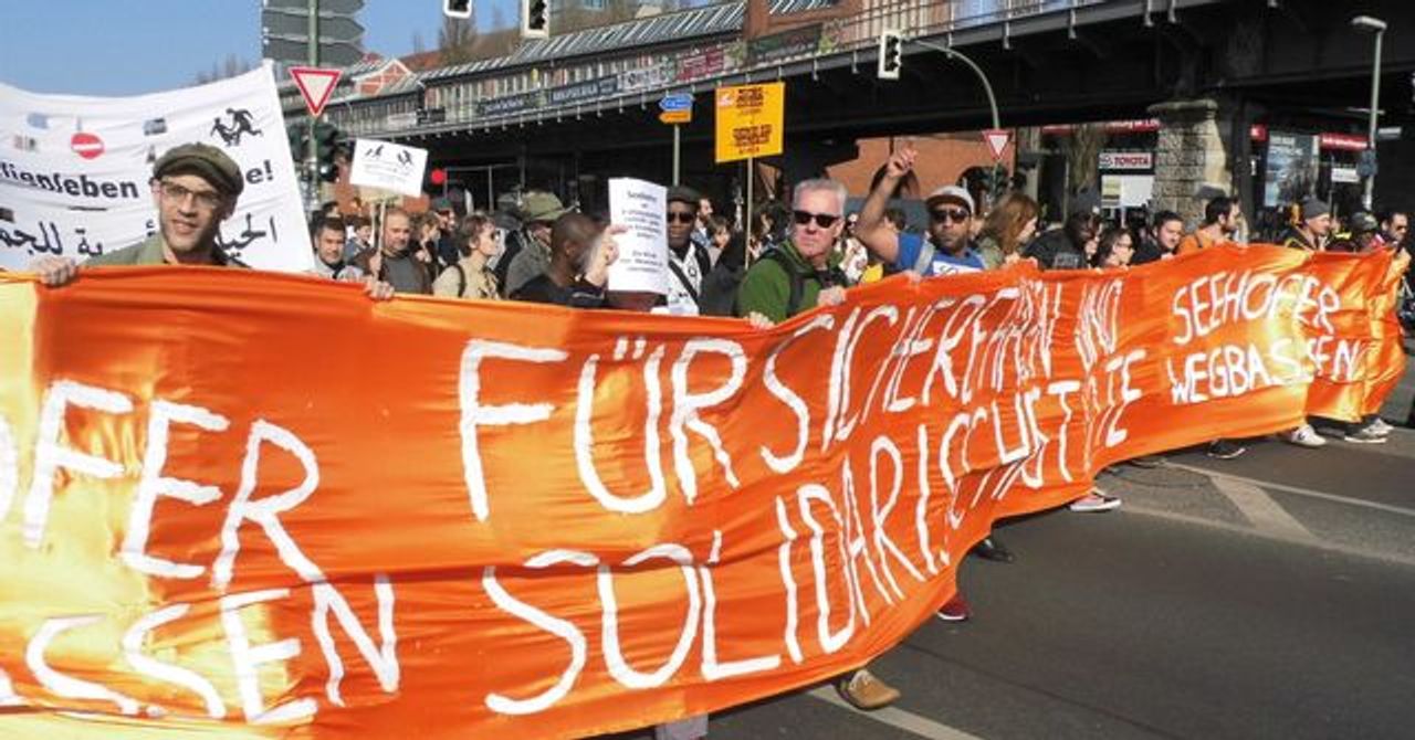 Thousands protest against German government’s brutal deportation policy