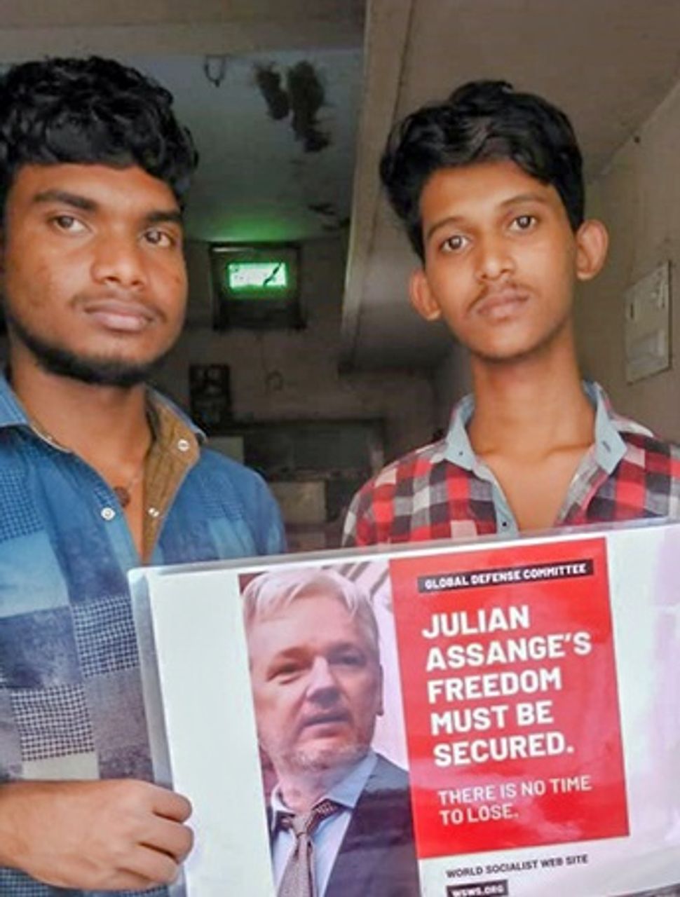 Indian auto workers speak out in defence of Assange and Manning - World Socialist Web Site