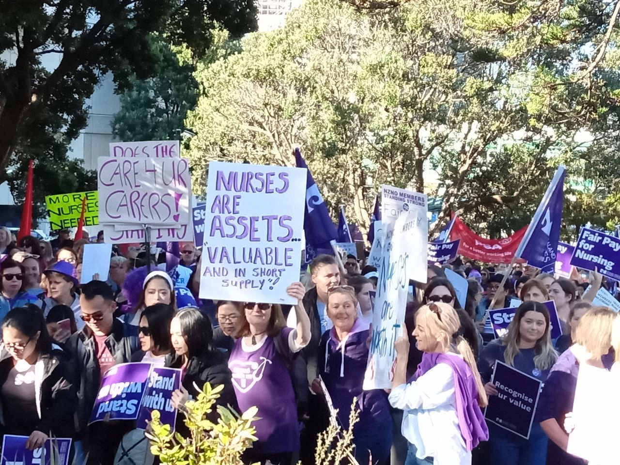 New Zealand nurses prepare more strikes as healthcare crisis worsens