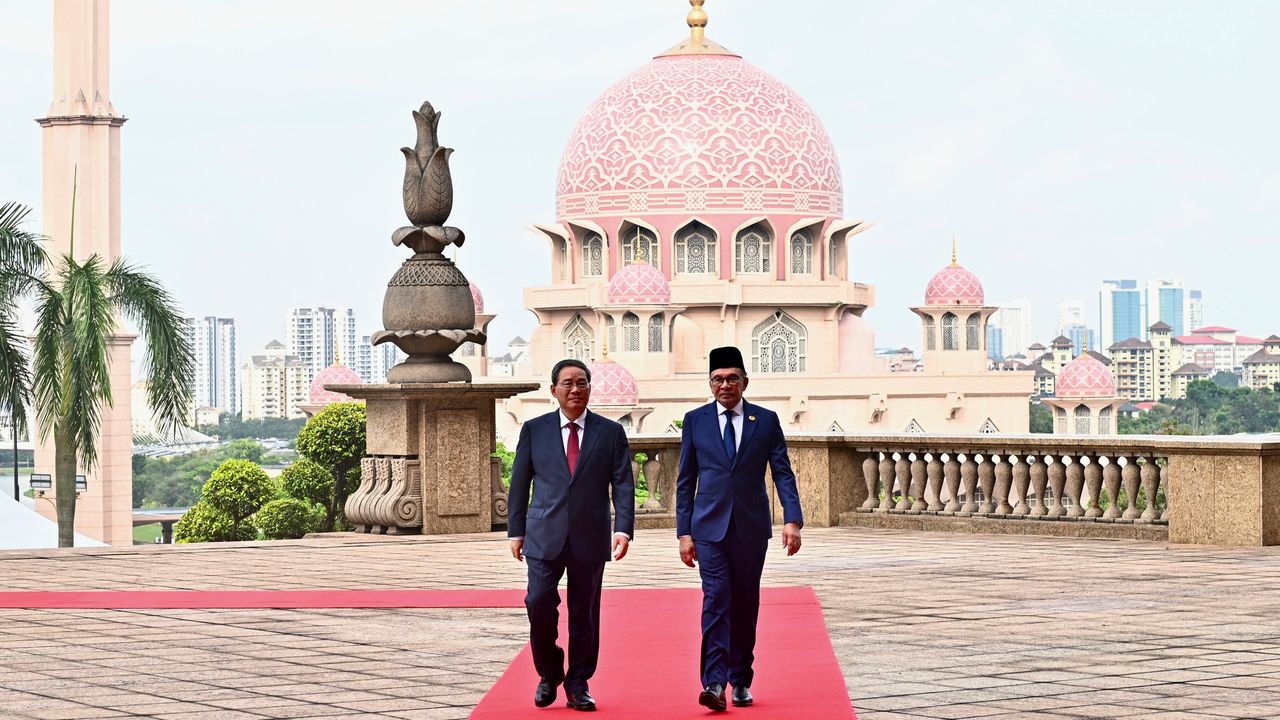 中国总理李强访问马来西亚 – 世界社会主义网站
