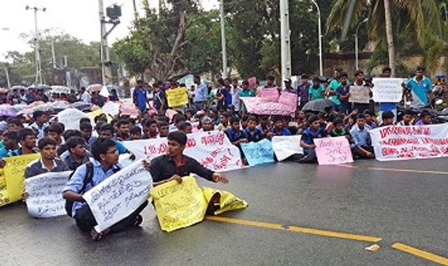 General strike in northern Sri Lanka over police killing 