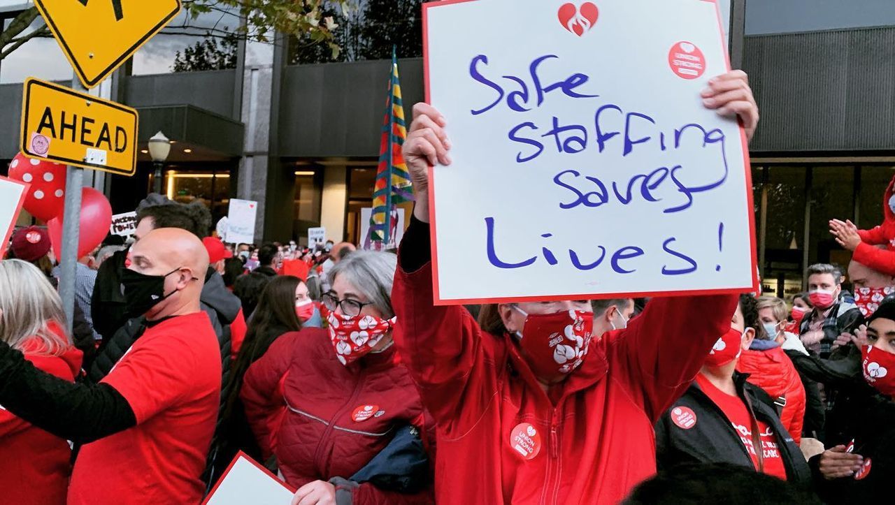 20,000 Northern California nurses and mental health staff conduct