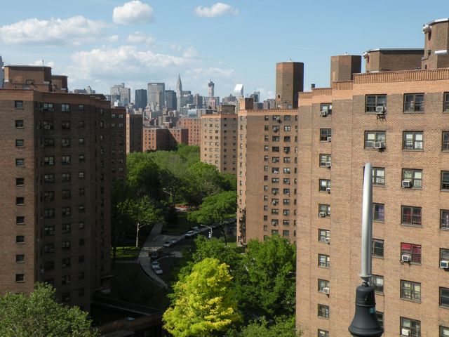 Widening inequality intensifies New York City housing crisis - World ...