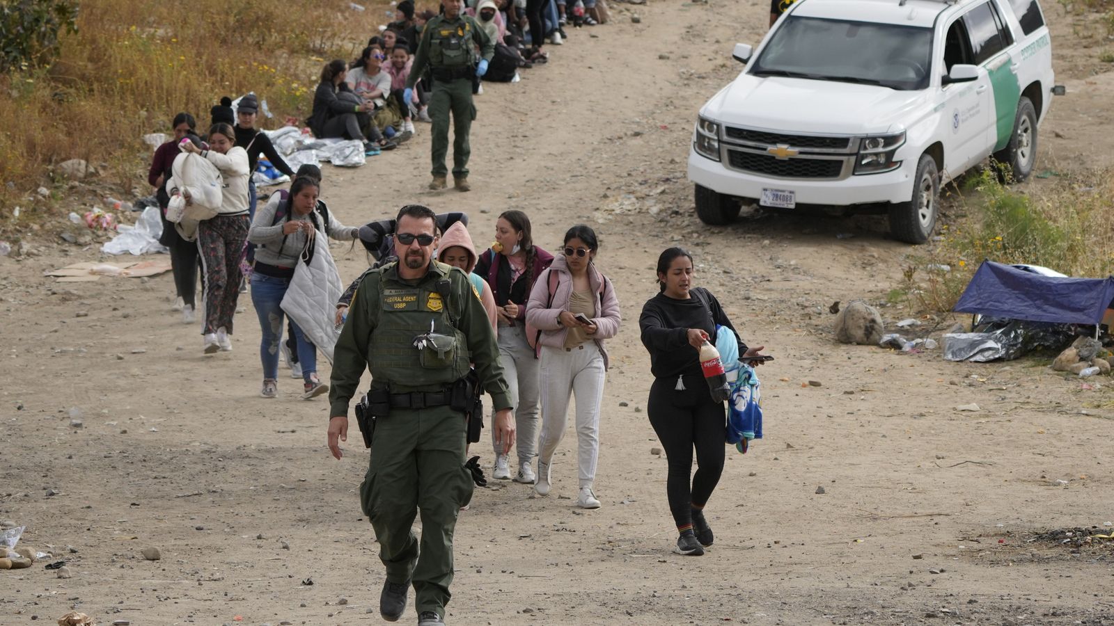 8-year-old girl dies in Border Patrol custody in Texas - The San