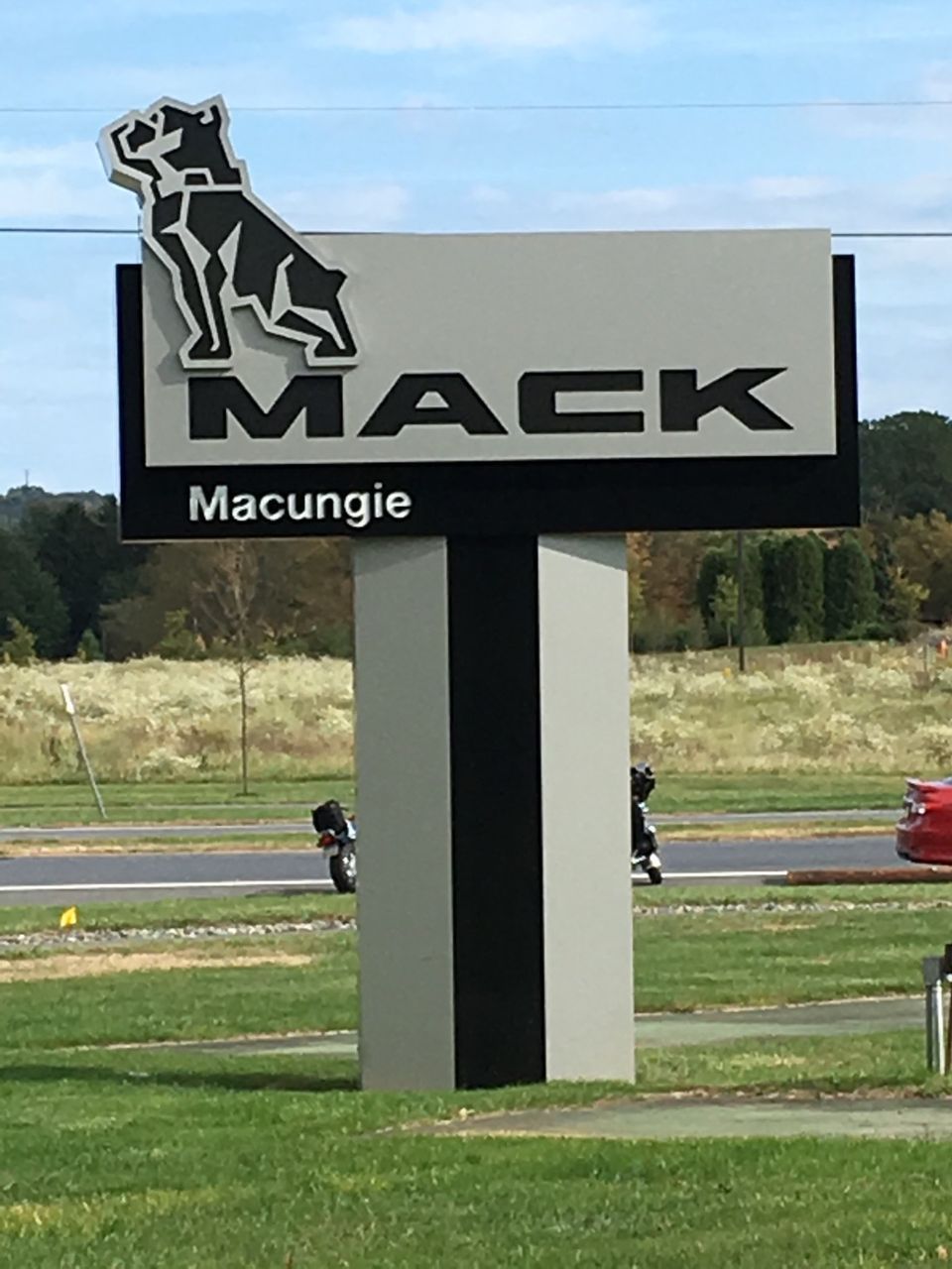 UAW and Mack Trucks allowing COVID to spread at Macungie, Pennsylvania