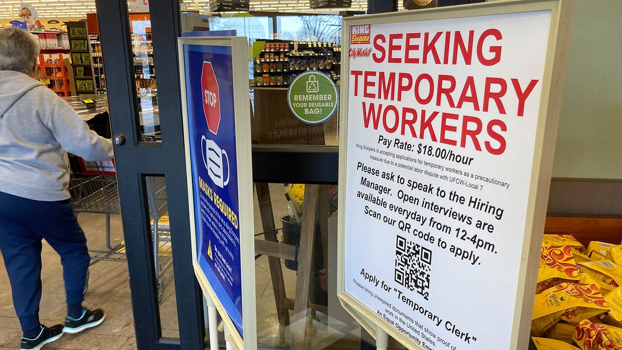 Colorado Grocery Workers Prepare For Three-week Strike Against King ...