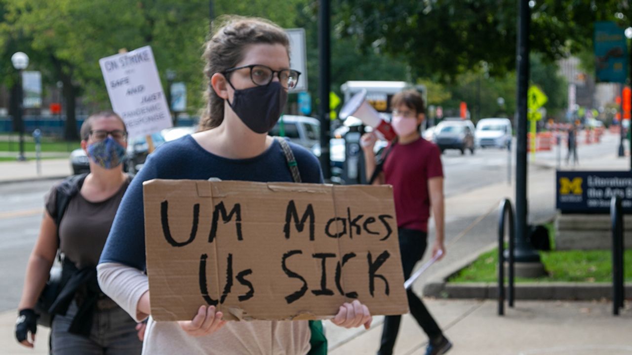 University of Michigan graduate students vote to extend strike as