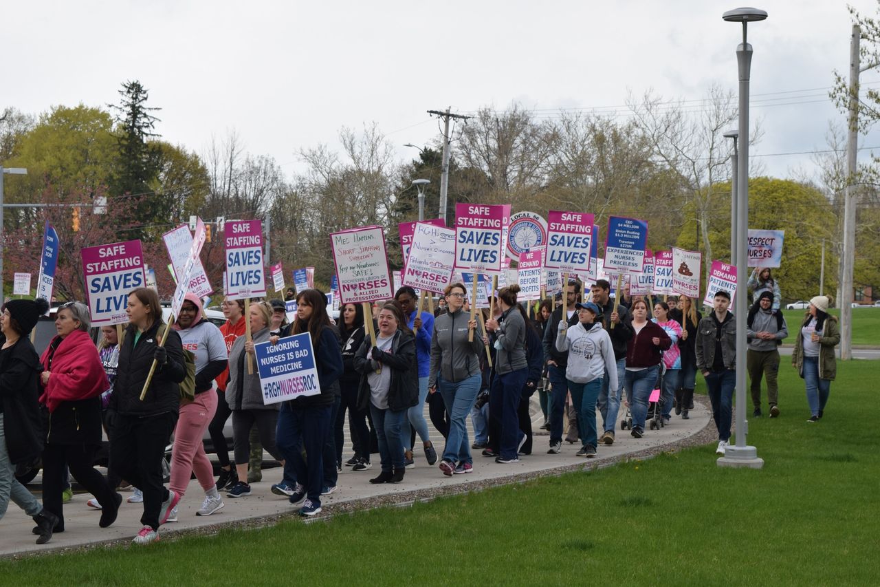 Strike vote by Rochester, New York nurses - World Socialist Web Site