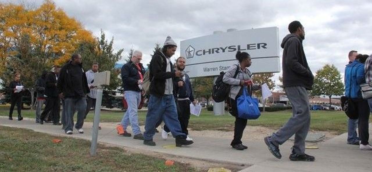 chrysler retirees christmas bonus 2020 Mass Abstention As Uaw Forces Through Fiat Chrysler Contract World Socialist Web Site chrysler retirees christmas bonus 2020