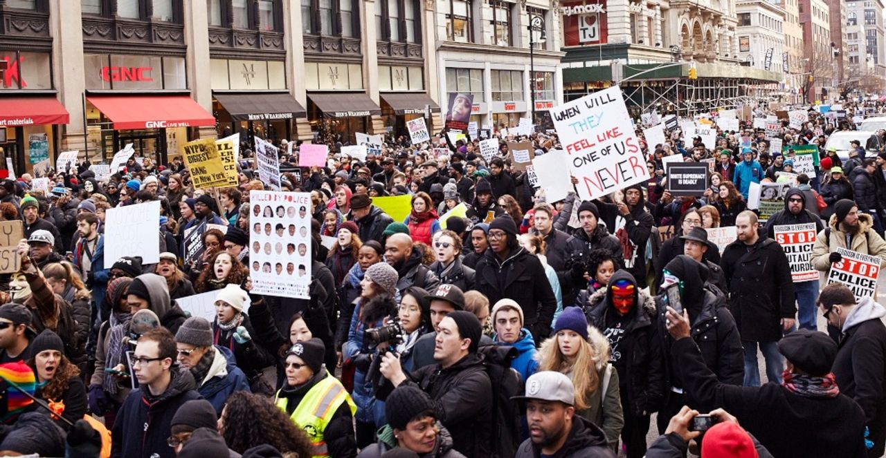 Tens of thousands join protests against police killings in the US ...